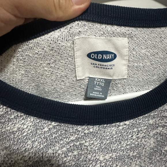 Men’s Pull Over Crew Neck Sweatshirt - Picture 3 of 3